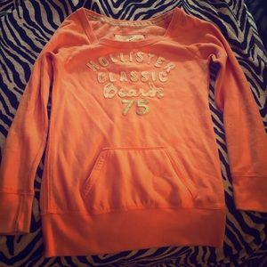 Hollister Fitted Sweatshirt